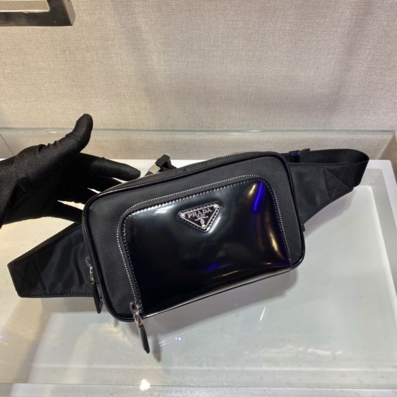 Pra*a waist chest packs